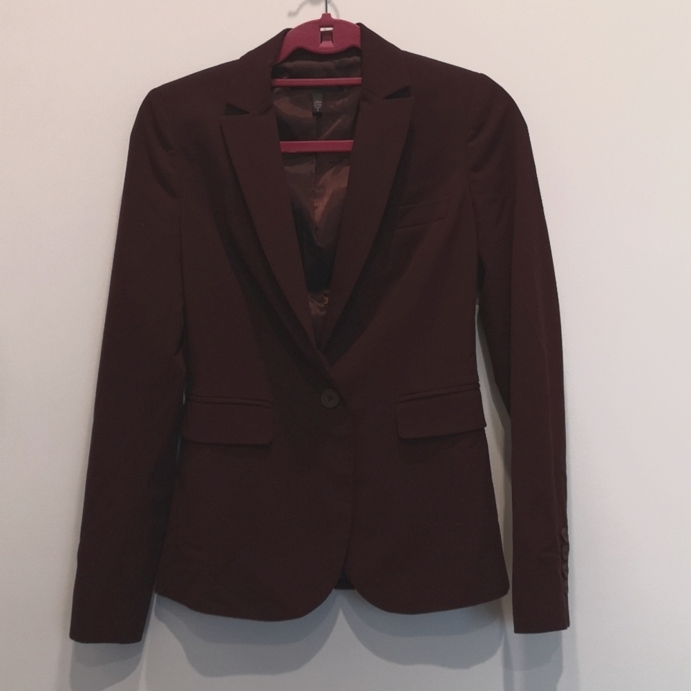 VS Merlot/Purple Blazer